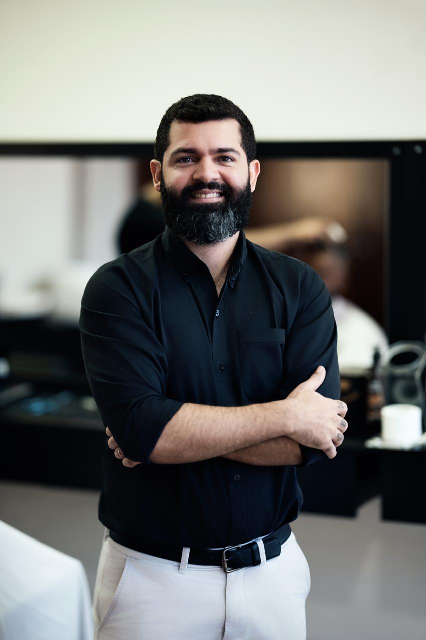 Marcos, barbeiro da MarcOliver